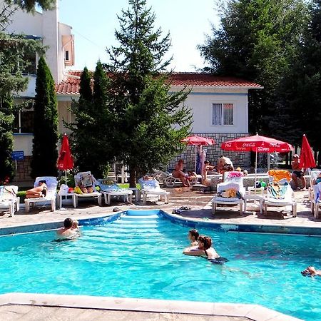 Markita Hotel Velingrad Buitenkant foto