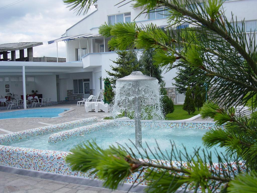 Markita Hotel Velingrad Buitenkant foto