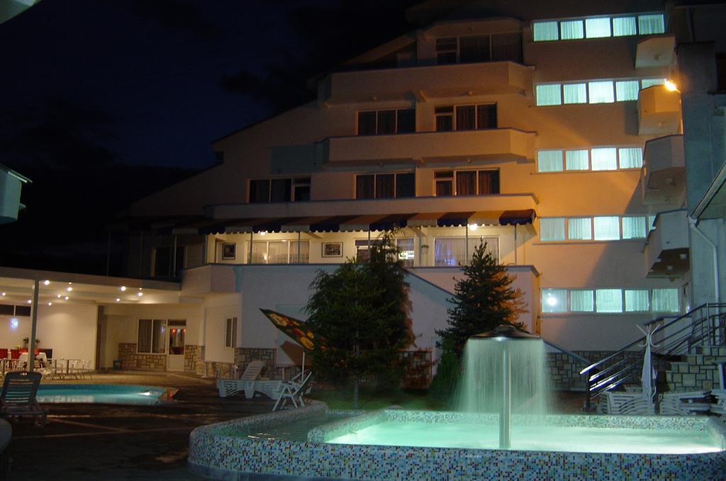 Markita Hotel Velingrad Buitenkant foto
