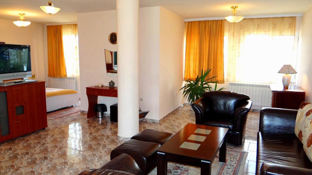Markita Hotel Velingrad Kamer foto