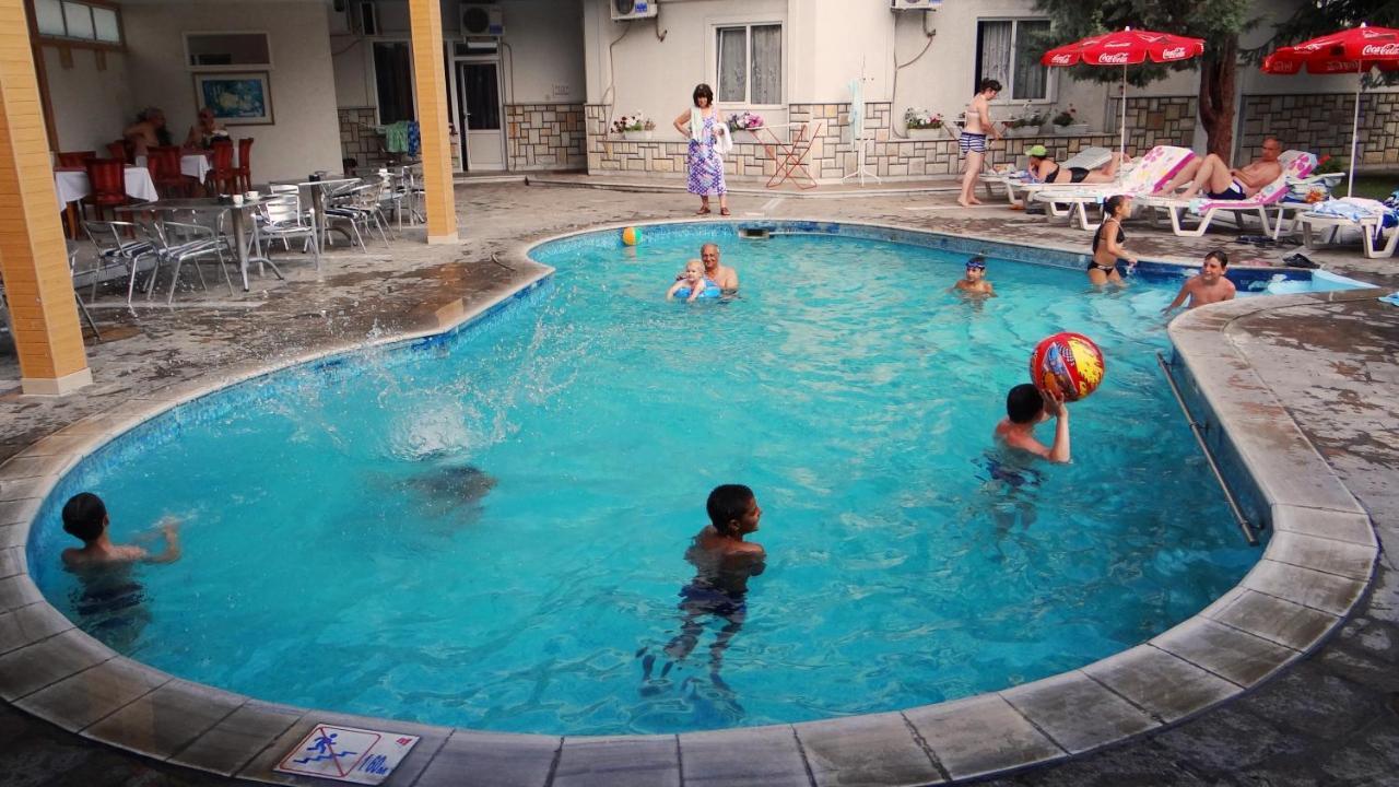 Markita Hotel Velingrad Buitenkant foto